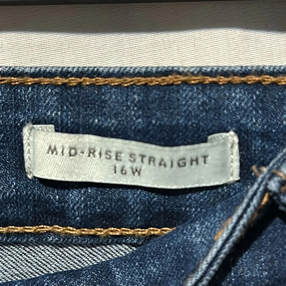 Wonderly mid rise straight jeans size 16w 22 1/4" inseam - Picture 4 of 4